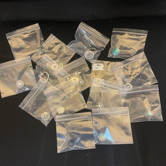 Magnolia and Vine set - Picture 12 of 12